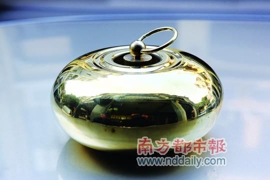 “湯婆子”據(jù)說2000多元一個。