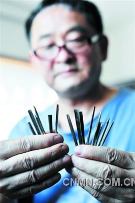 開槽的工具很多很復雜，各種槽刀的用途不同