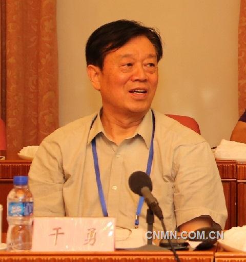 中國(guó)工程院副院長(zhǎng)、院士干勇