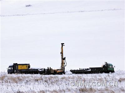 388081