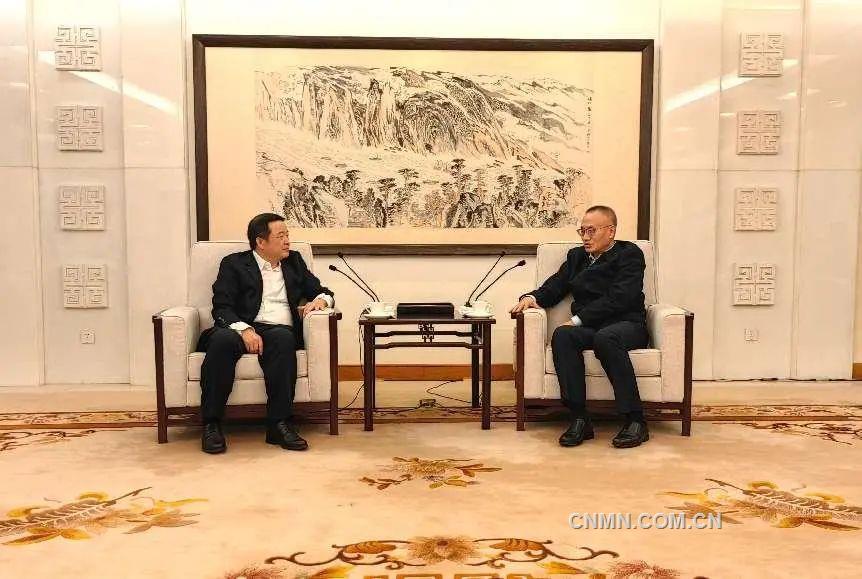 文崗與外交部副部長(zhǎng)陳曉東舉行會(huì)談