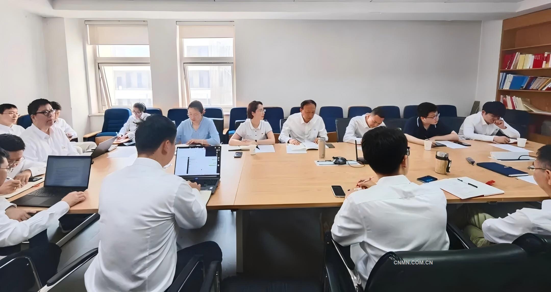 礦冶集團冶金所召開人才培養(yǎng)交流會暨戰(zhàn)略性新興產(chǎn)業(yè)工作會